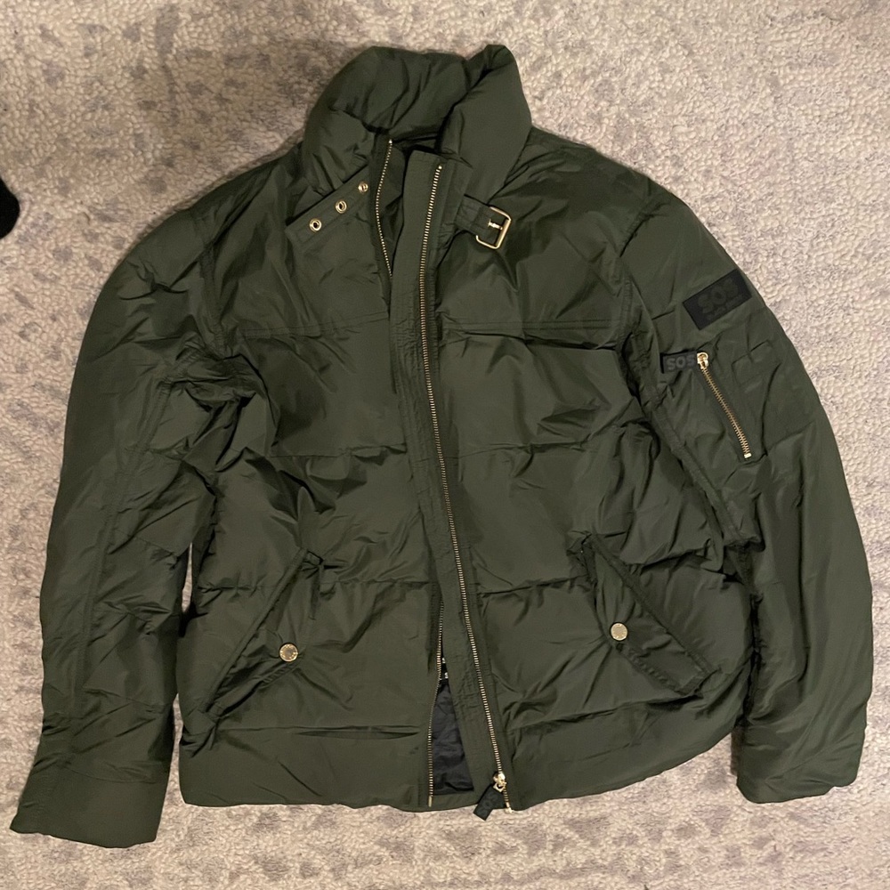 SOS Blacksnow Davitta down jacket. Ski coat